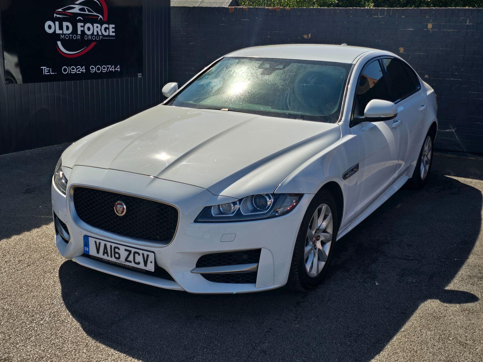 Jaguar XF - Image 5