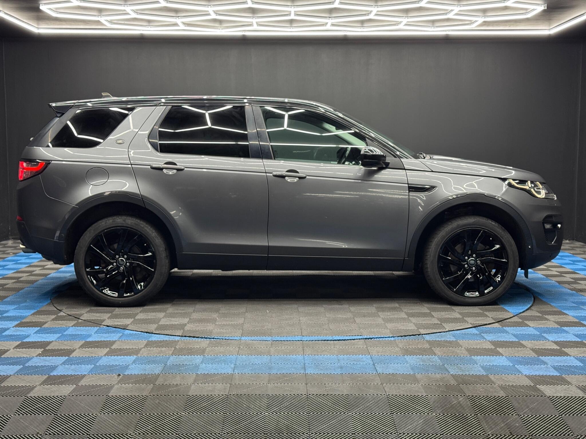 Land Rover DISCOVERY SPORT - Image 4