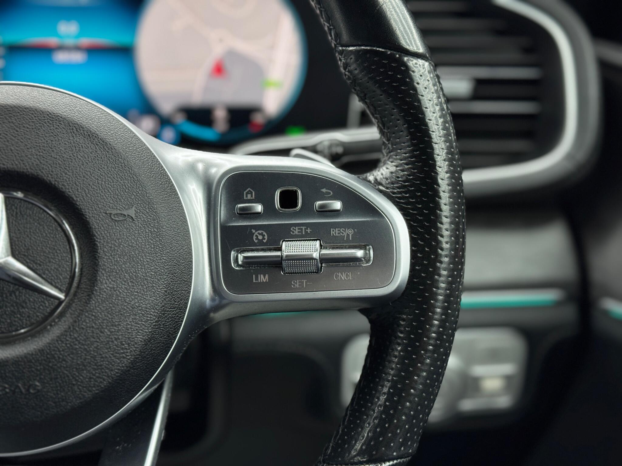 Mercedes GLE - Image 21