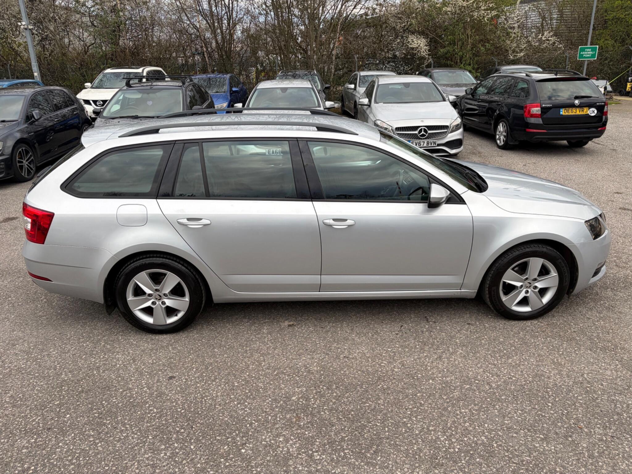 Skoda Octavia - Image 14