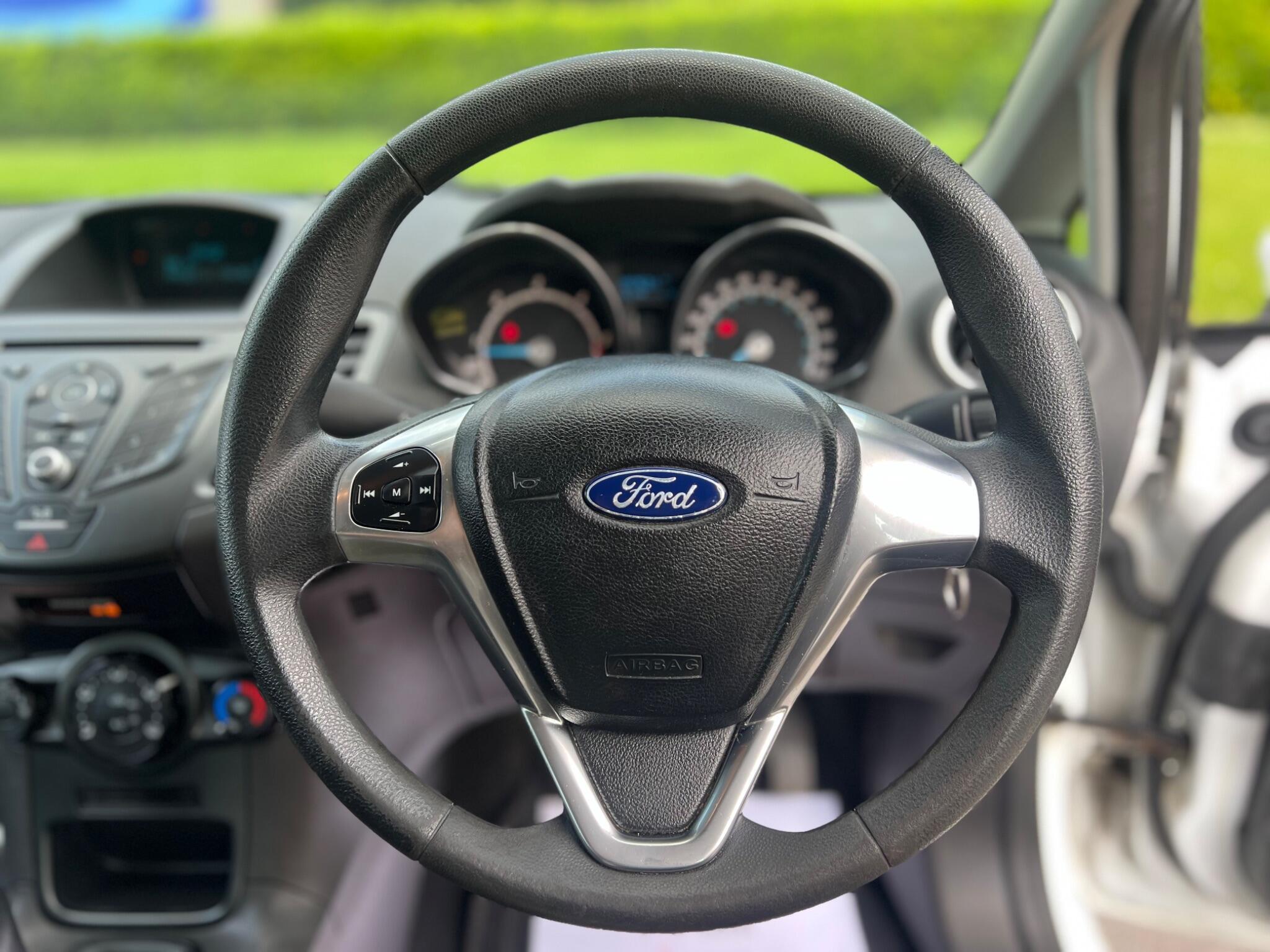 Ford Fiesta - Image 16
