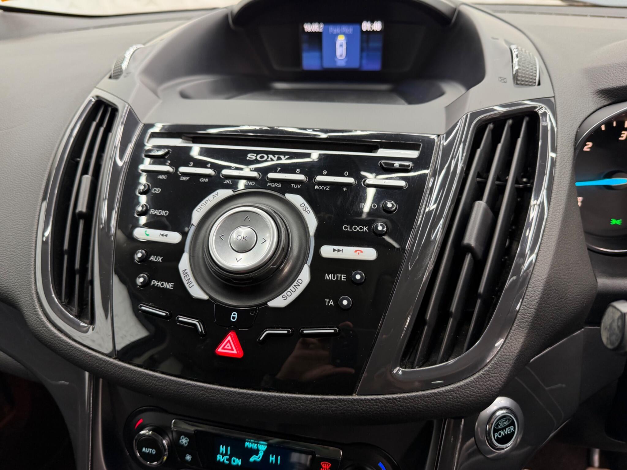 Ford Kuga - Image 26