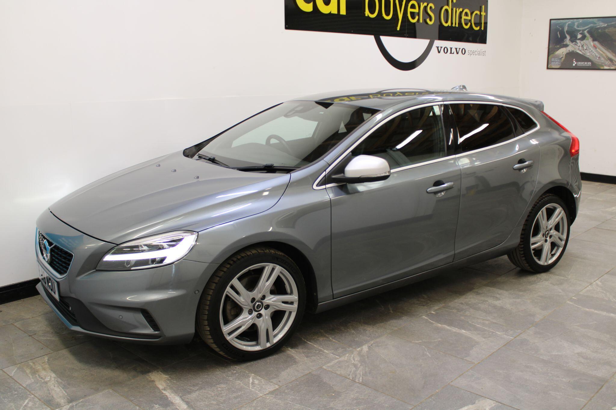 Volvo V40 - Image 20