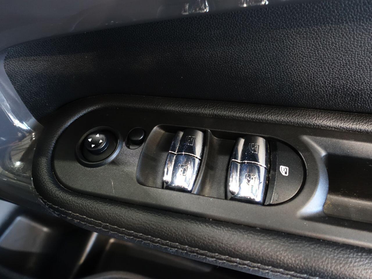 MINI Countryman - Image 26