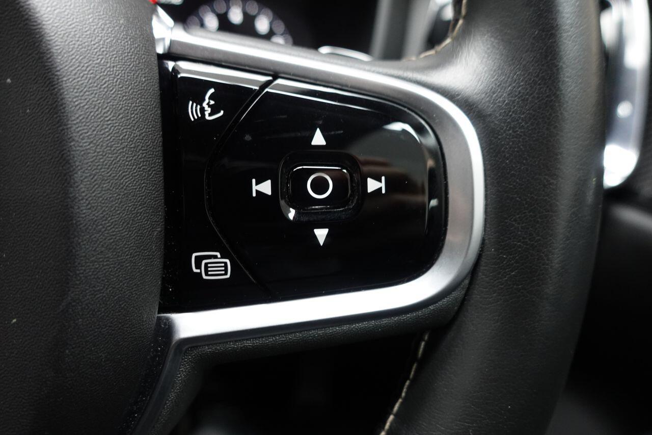 Volvo S60 - Image 45