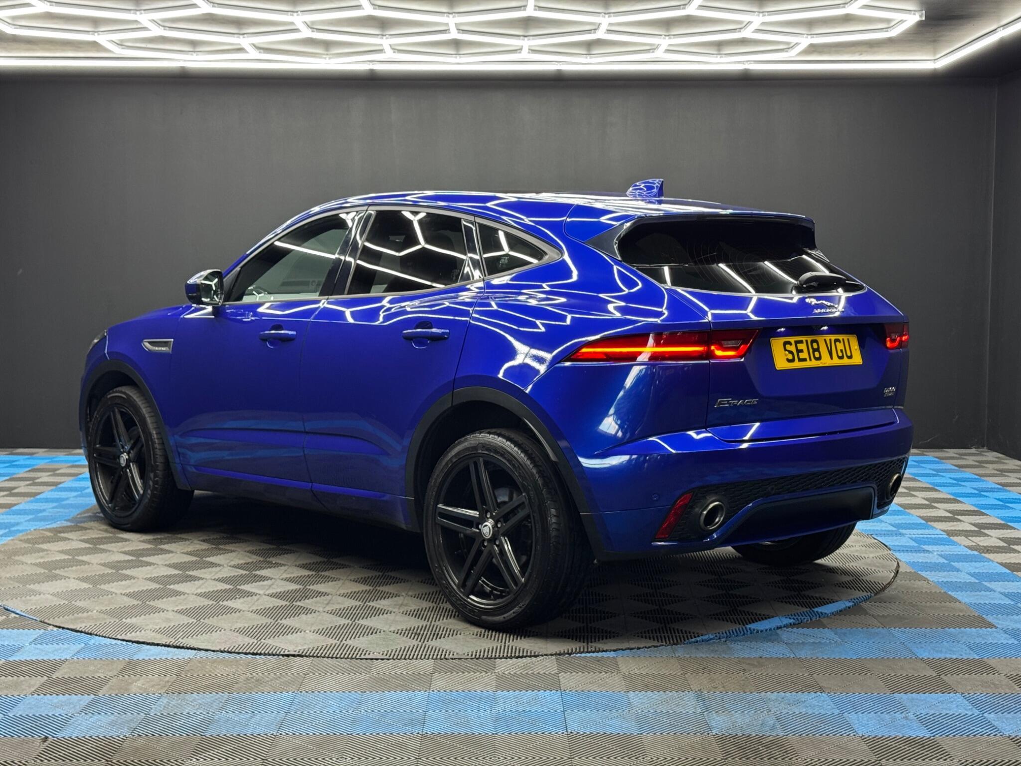 Jaguar E-Pace - Image 7