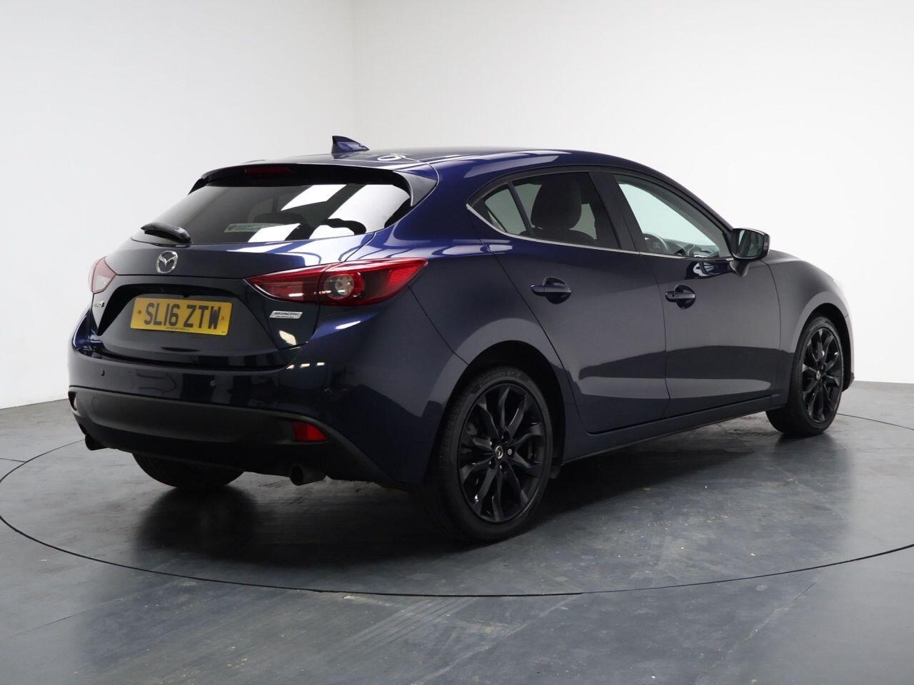 Mazda MAZDA3 - Image 7