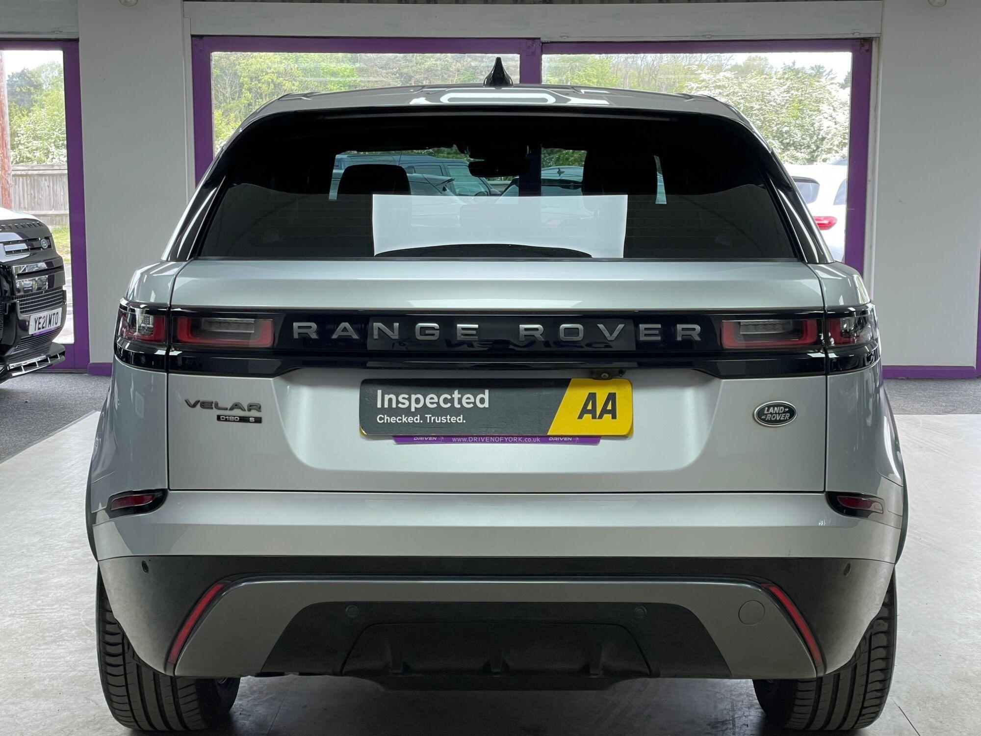 Land Rover Range Rover Velar - Image 10