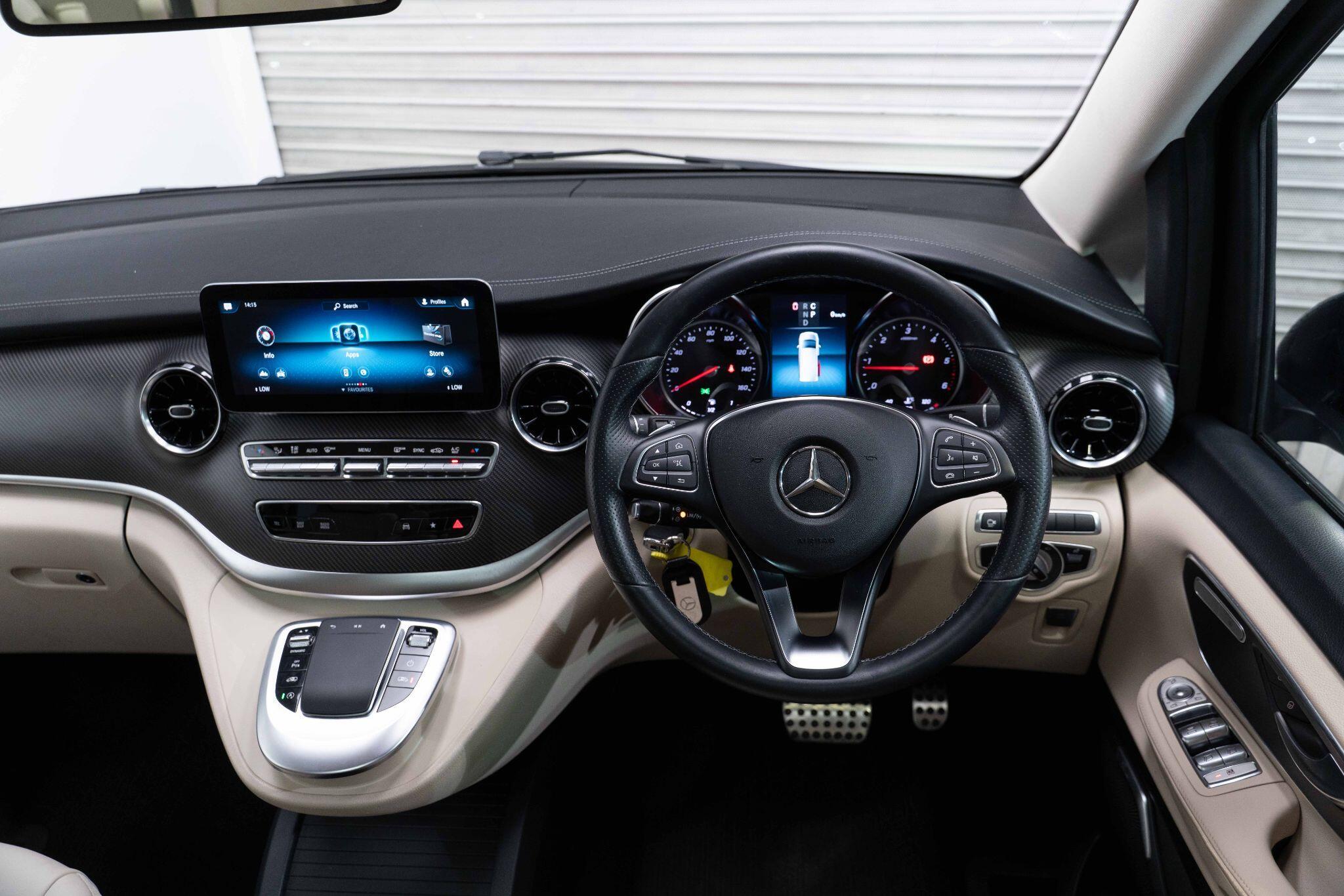 Mercedes V Class - Image 8