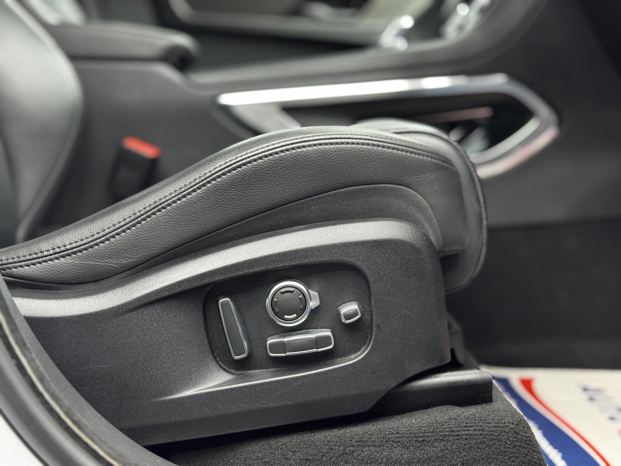 Jaguar F-Pace - Image 45