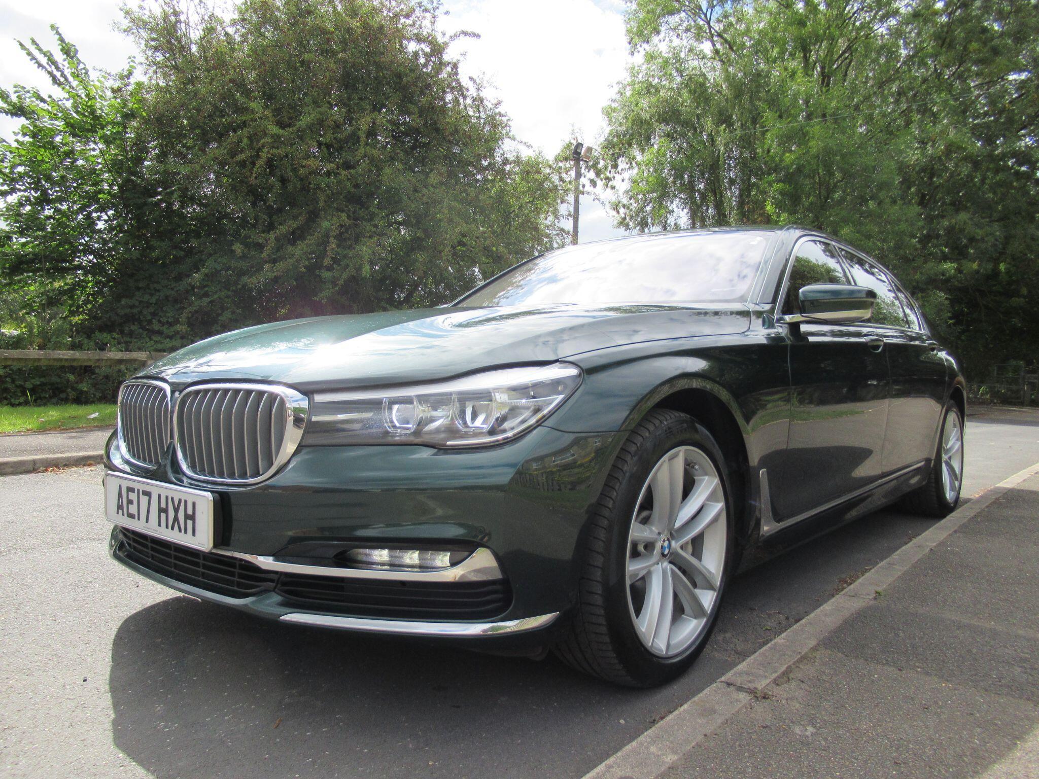 BMW 7 Series - Image 8