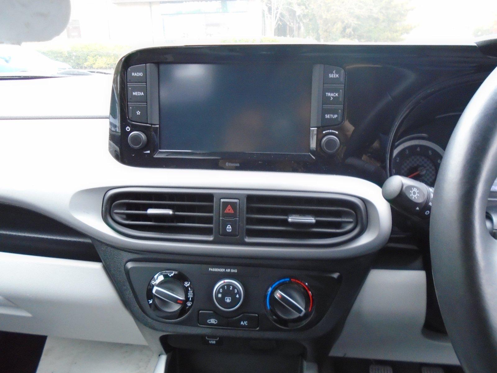 Hyundai i10 photo 5