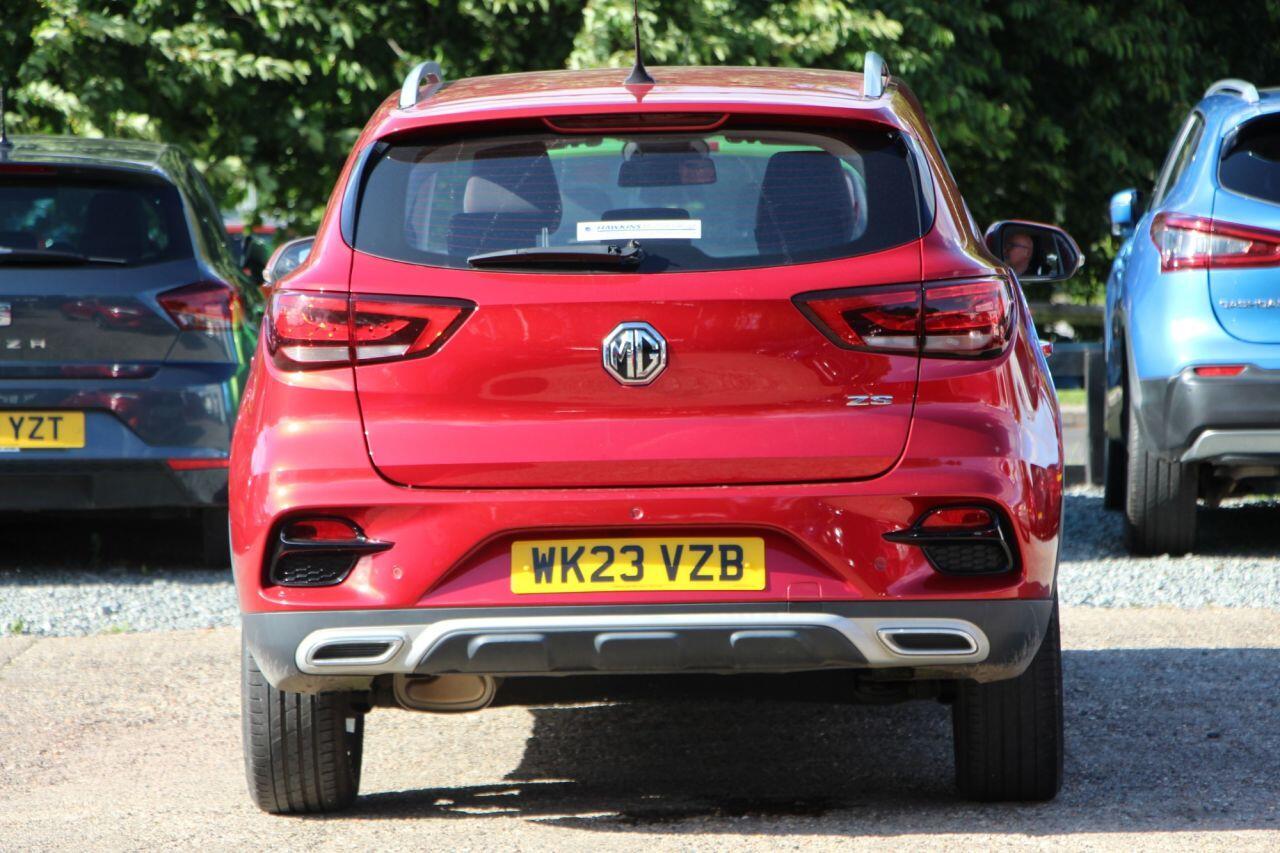 MG MG ZS - Image 4