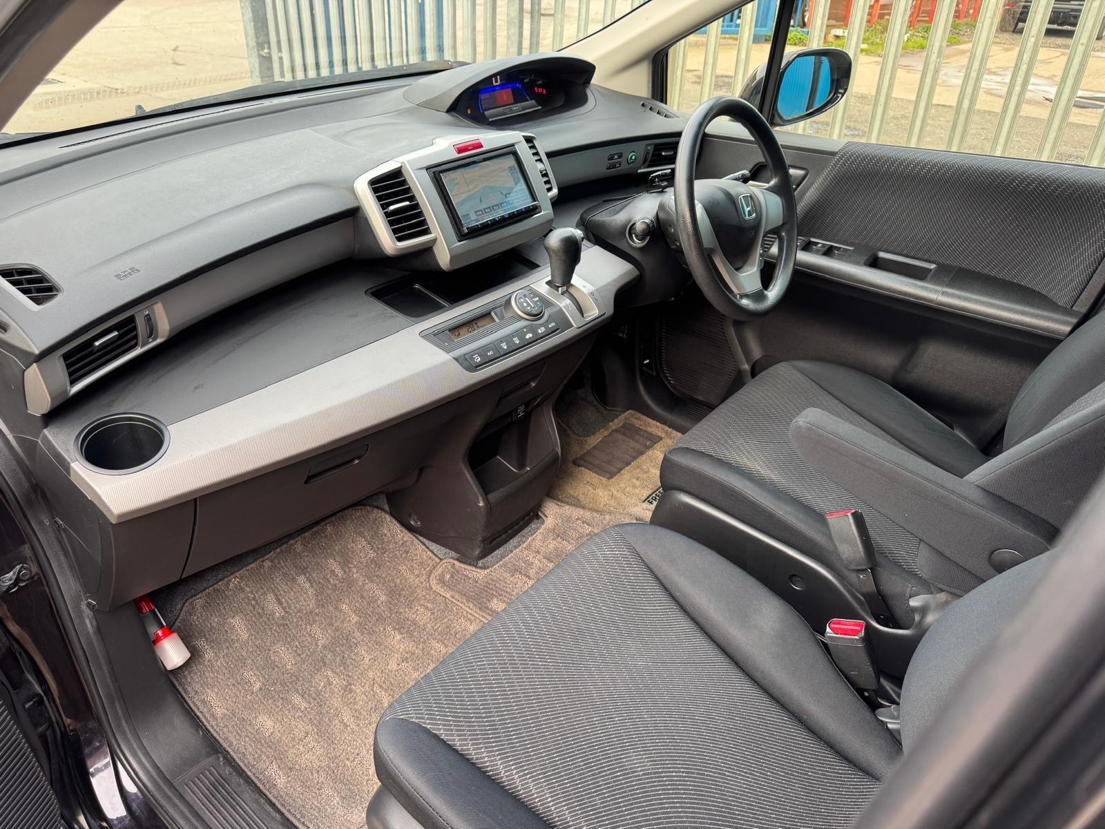 Honda Freed - Image 18