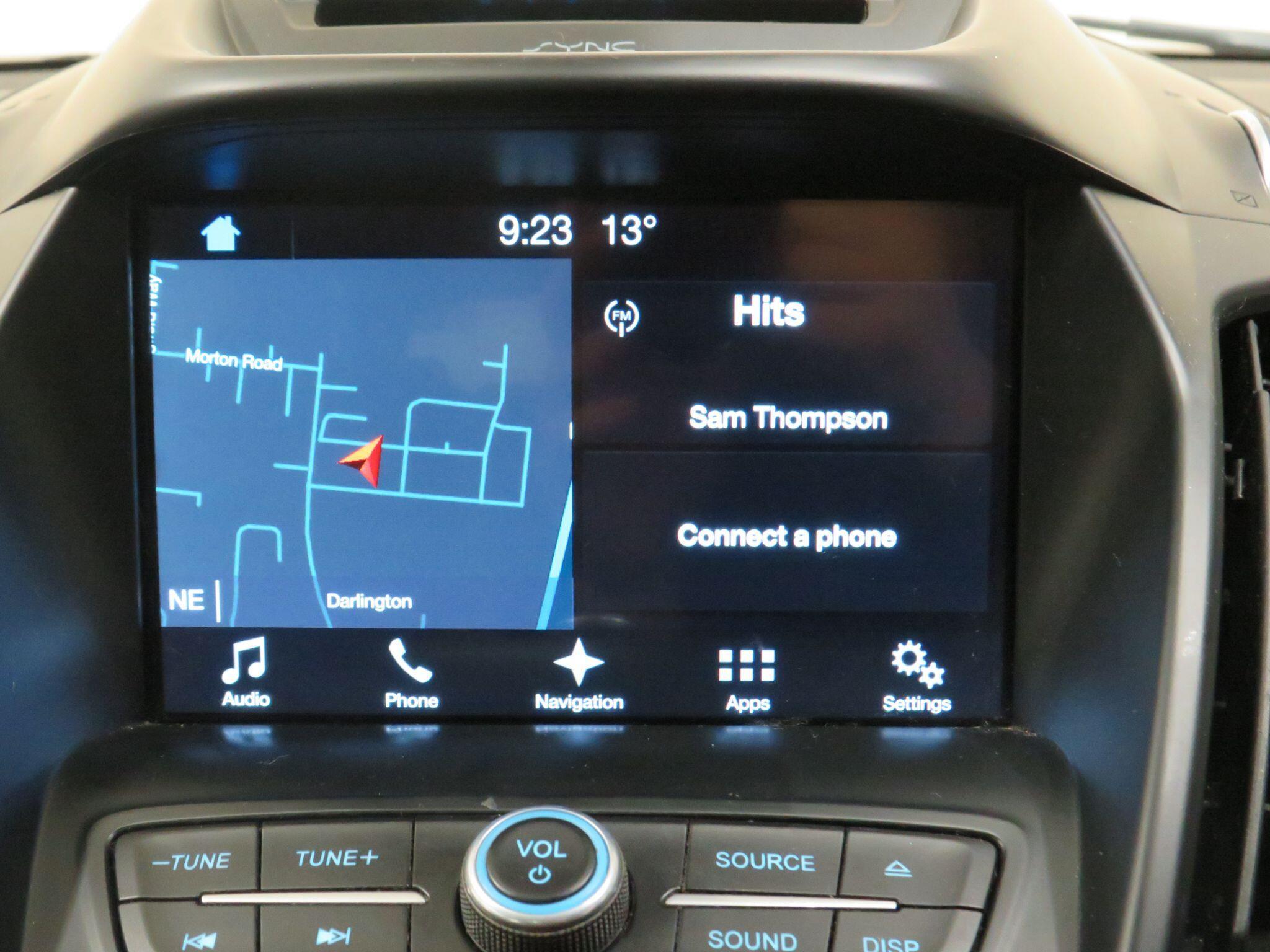 Ford Kuga - Image 18