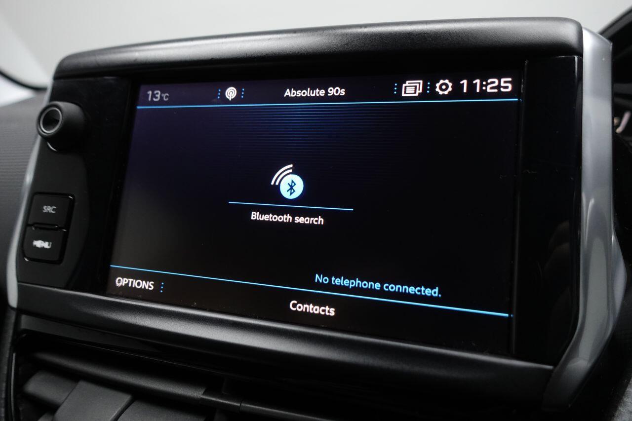 Peugeot 208 - Image 33