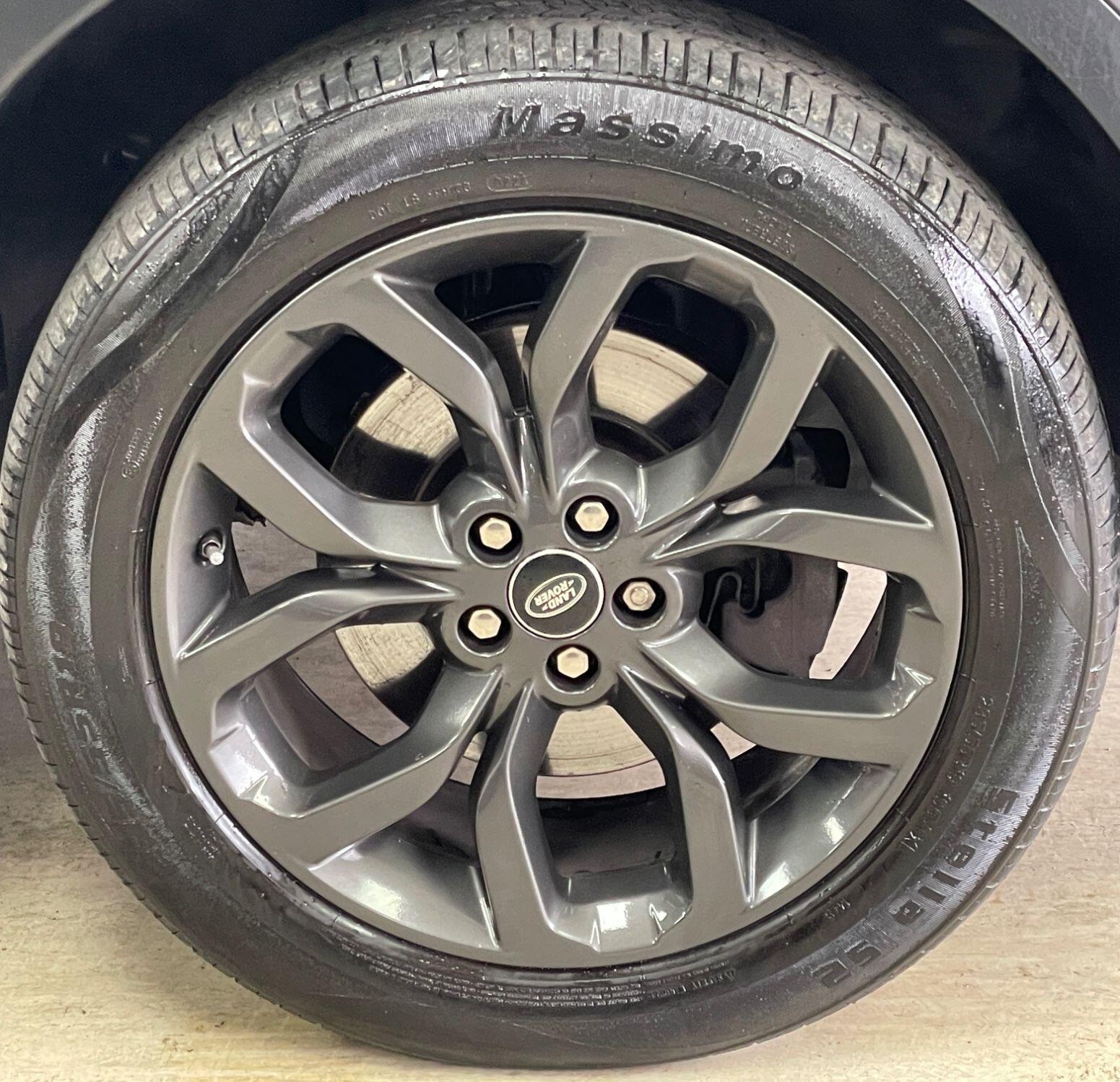 Land Rover DISCOVERY SPORT - Image 15