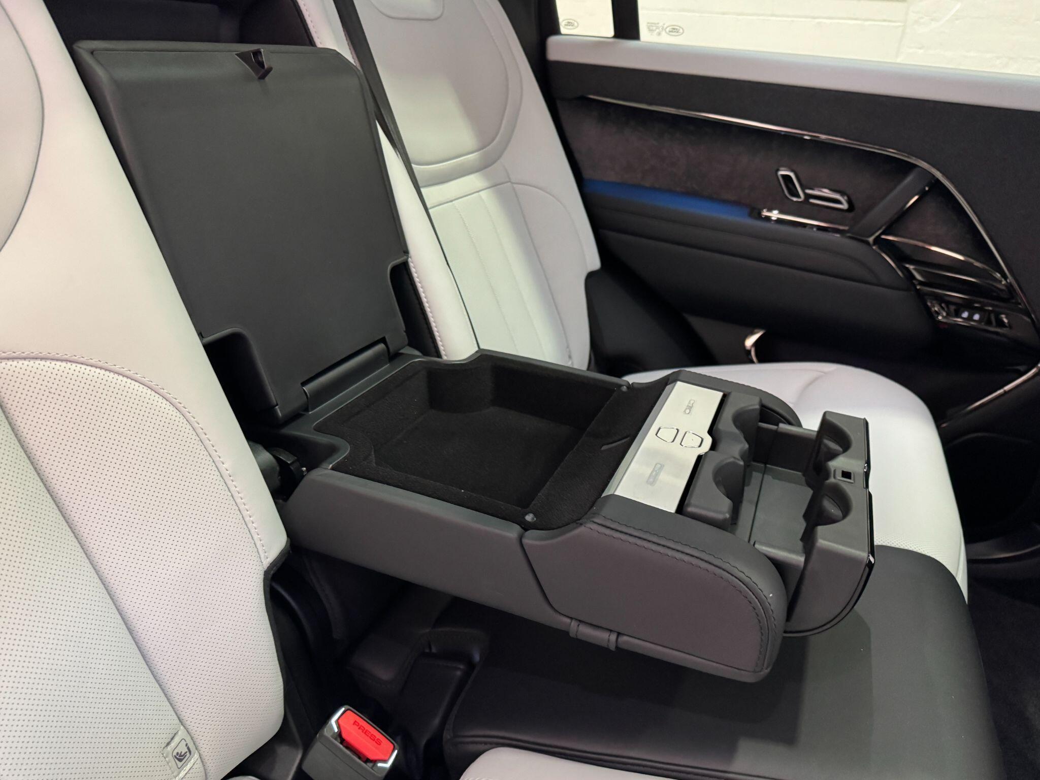 Land Rover RANGE ROVER SPORT - Image 46