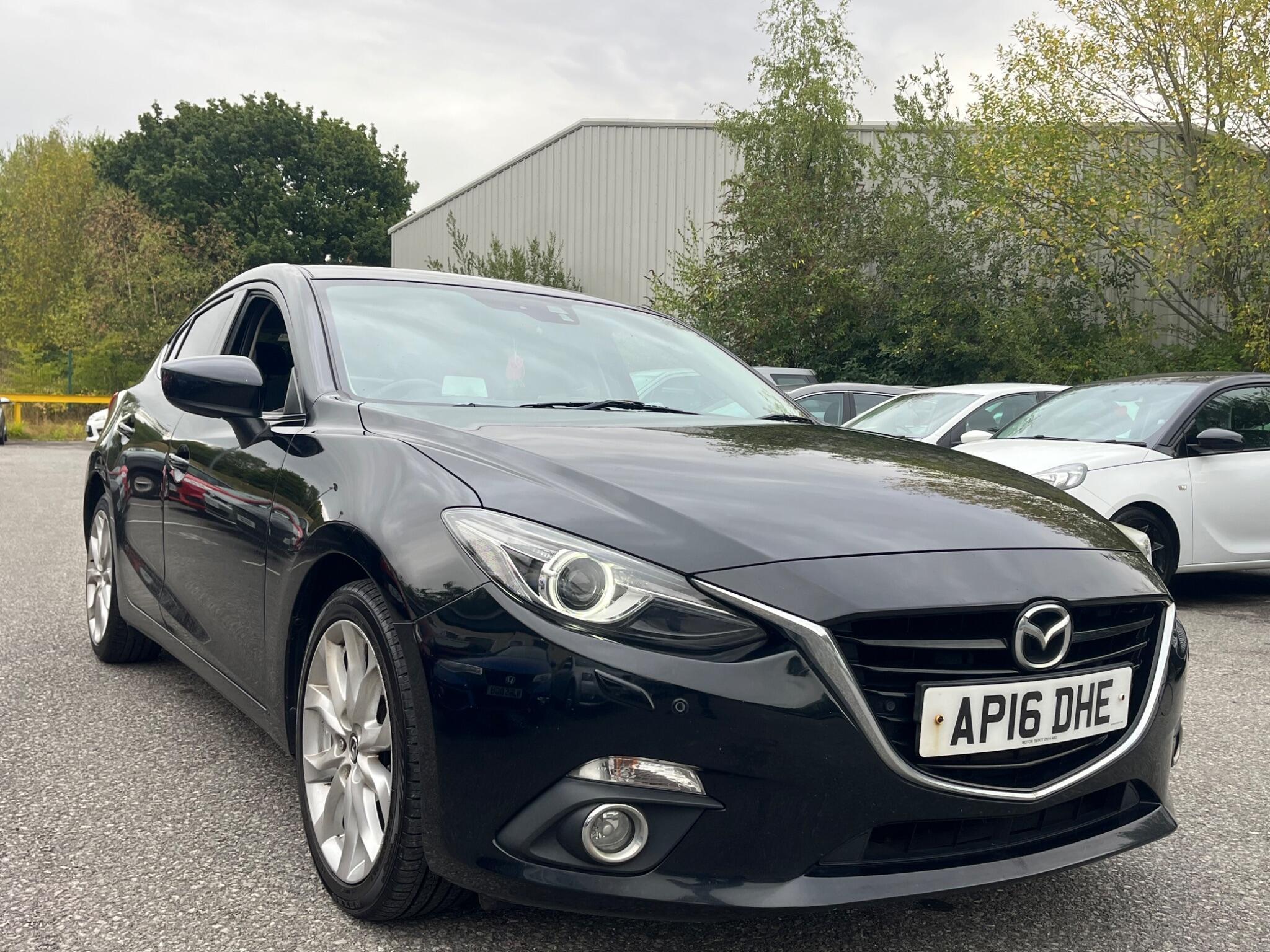 Mazda MAZDA3 - Image 12