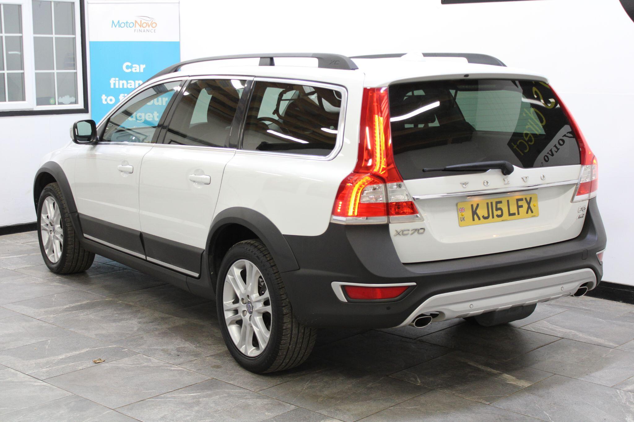 Volvo XC70 - Image 20