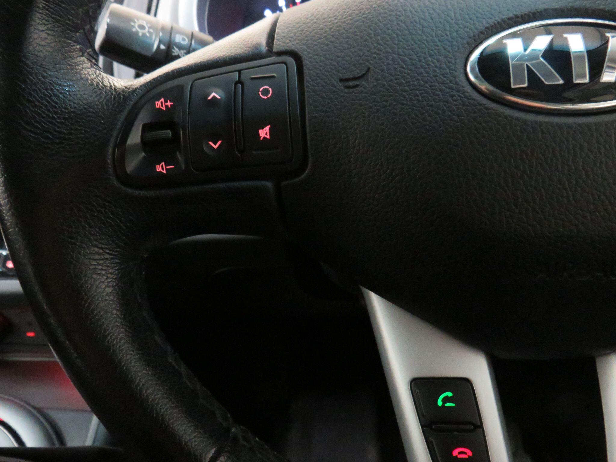 Kia Sportage - Image 18