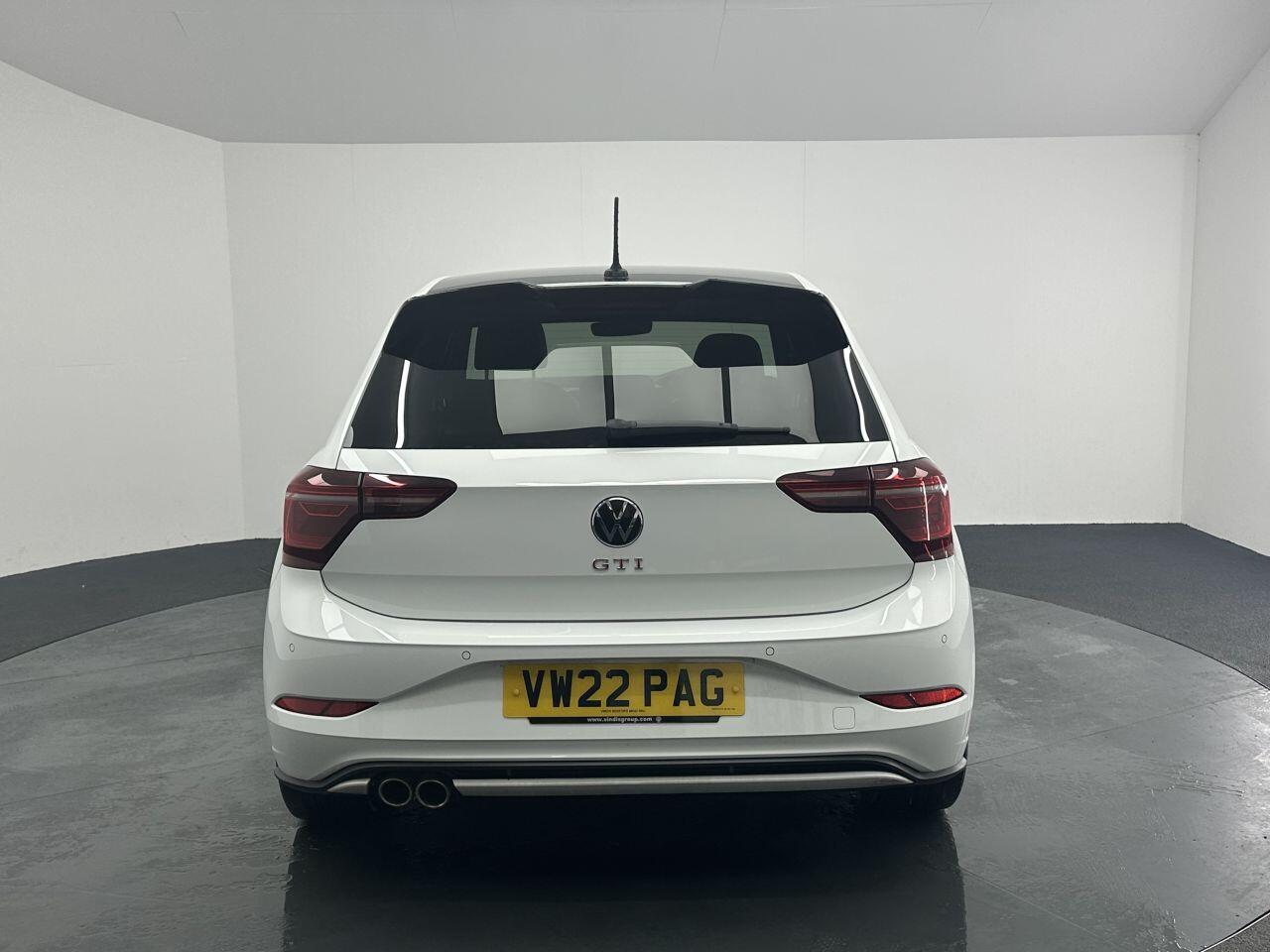 Volkswagen Polo - Image 8