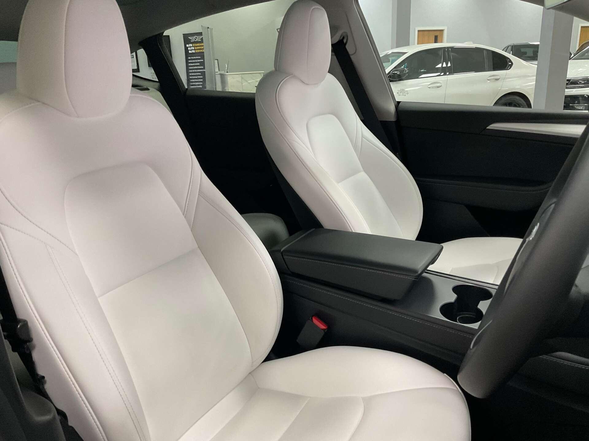 Tesla Model Y - Image 11