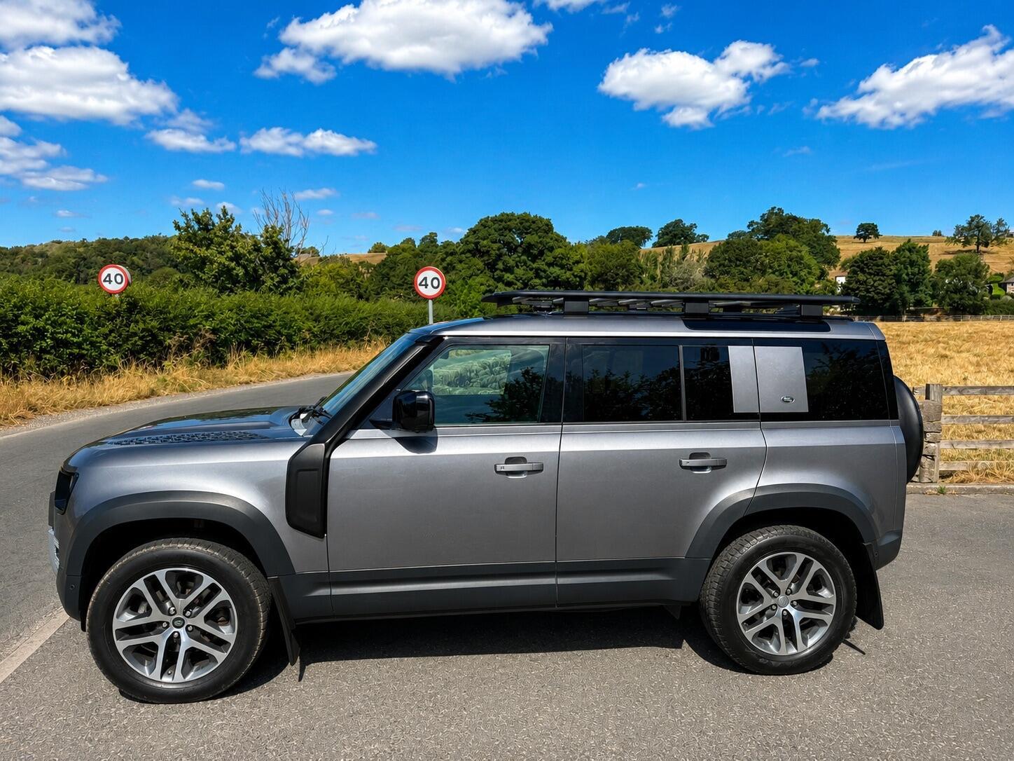 Land Rover Defender 110 - Image 7