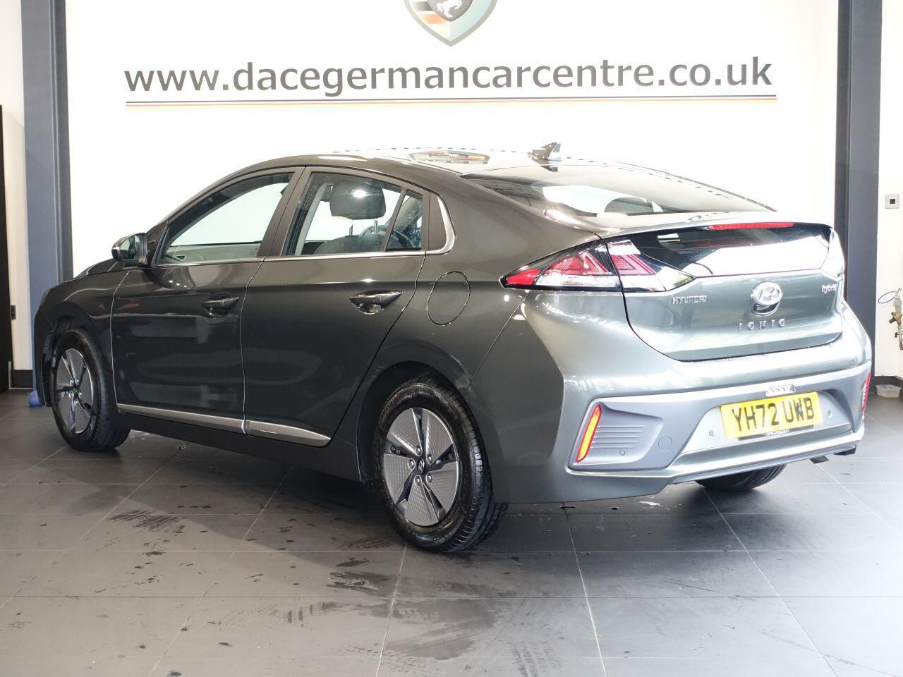 Hyundai Ioniq - Image 8