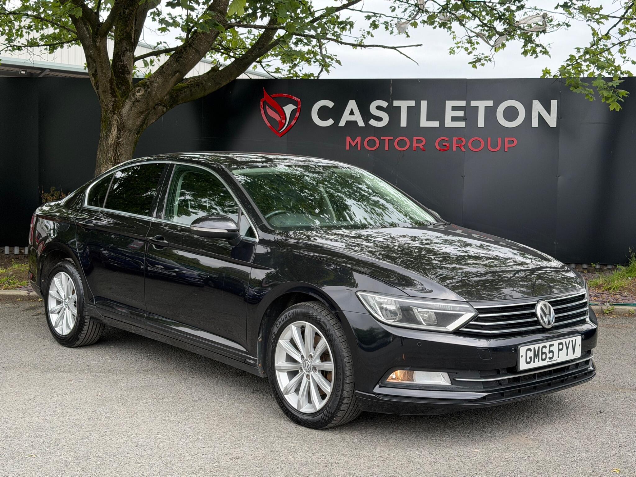 Volkswagen Passat - Image 2