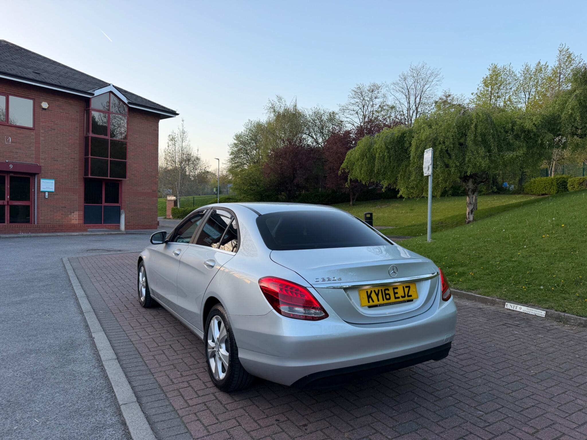 Mercedes C Class - Image 5