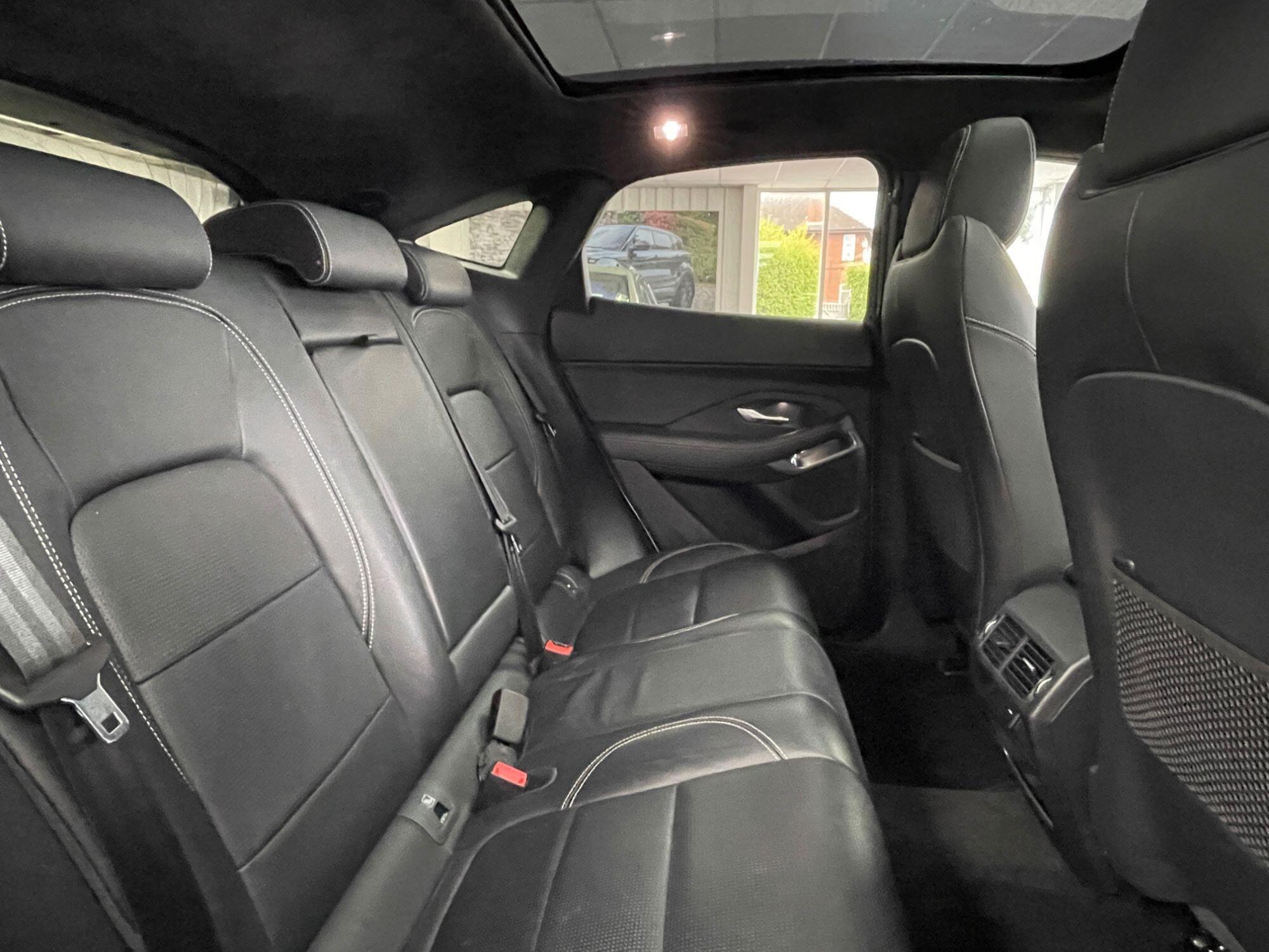 Jaguar E-Pace - Image 27