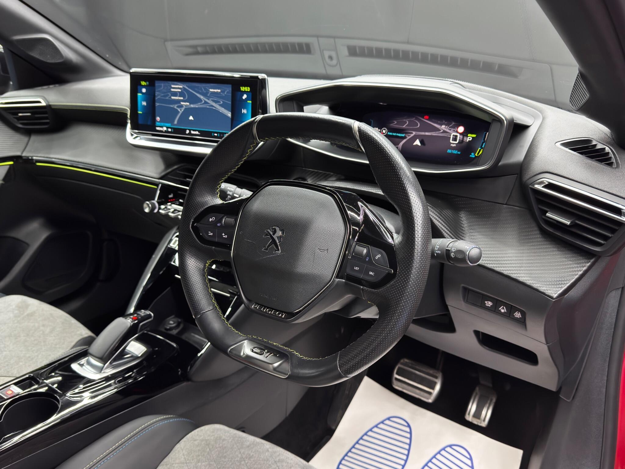 Peugeot E-208 - Image 9