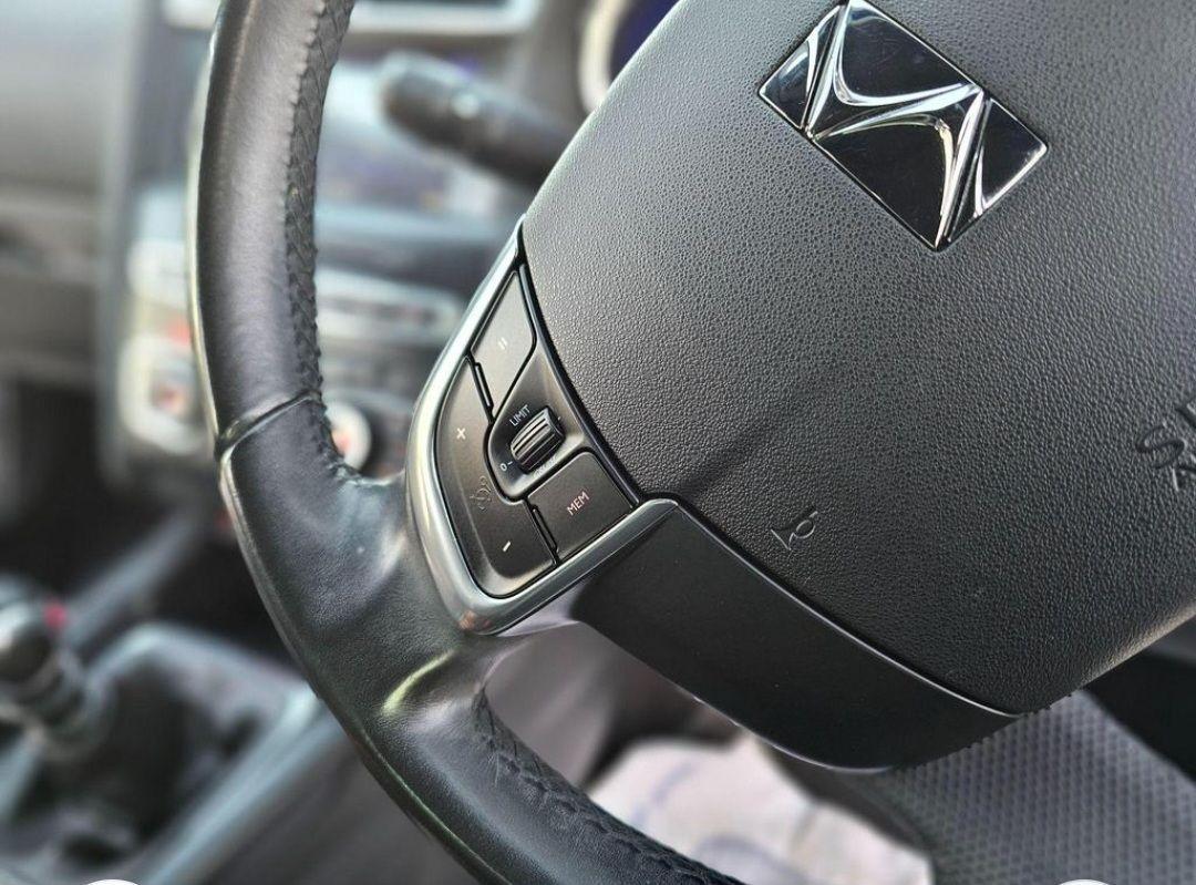 DS AUTOMOBILES DS 4 CROSSBACK - Image 27