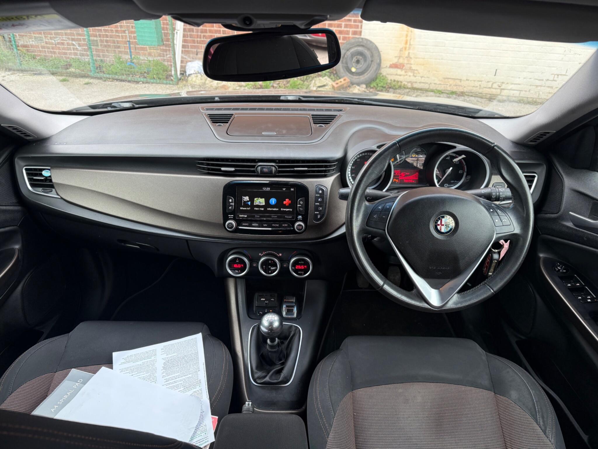 Alfa Romeo Giulietta - Image 18