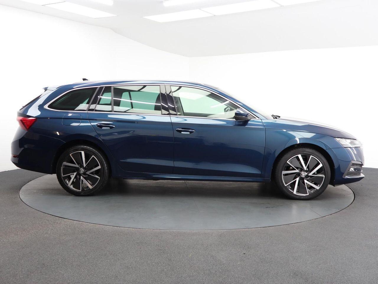 Skoda Octavia - Image 14