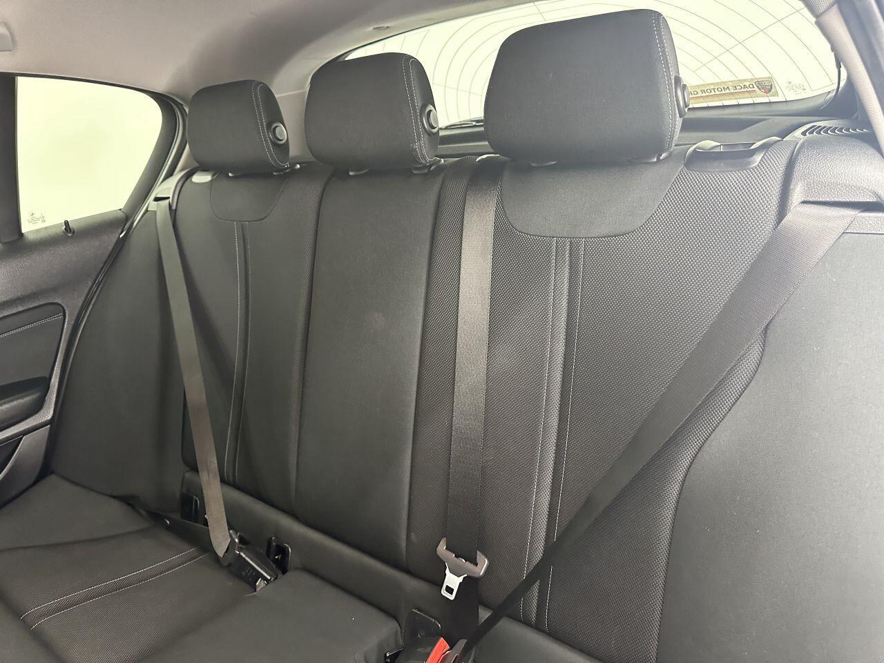 BMW 1 Series - Image 13