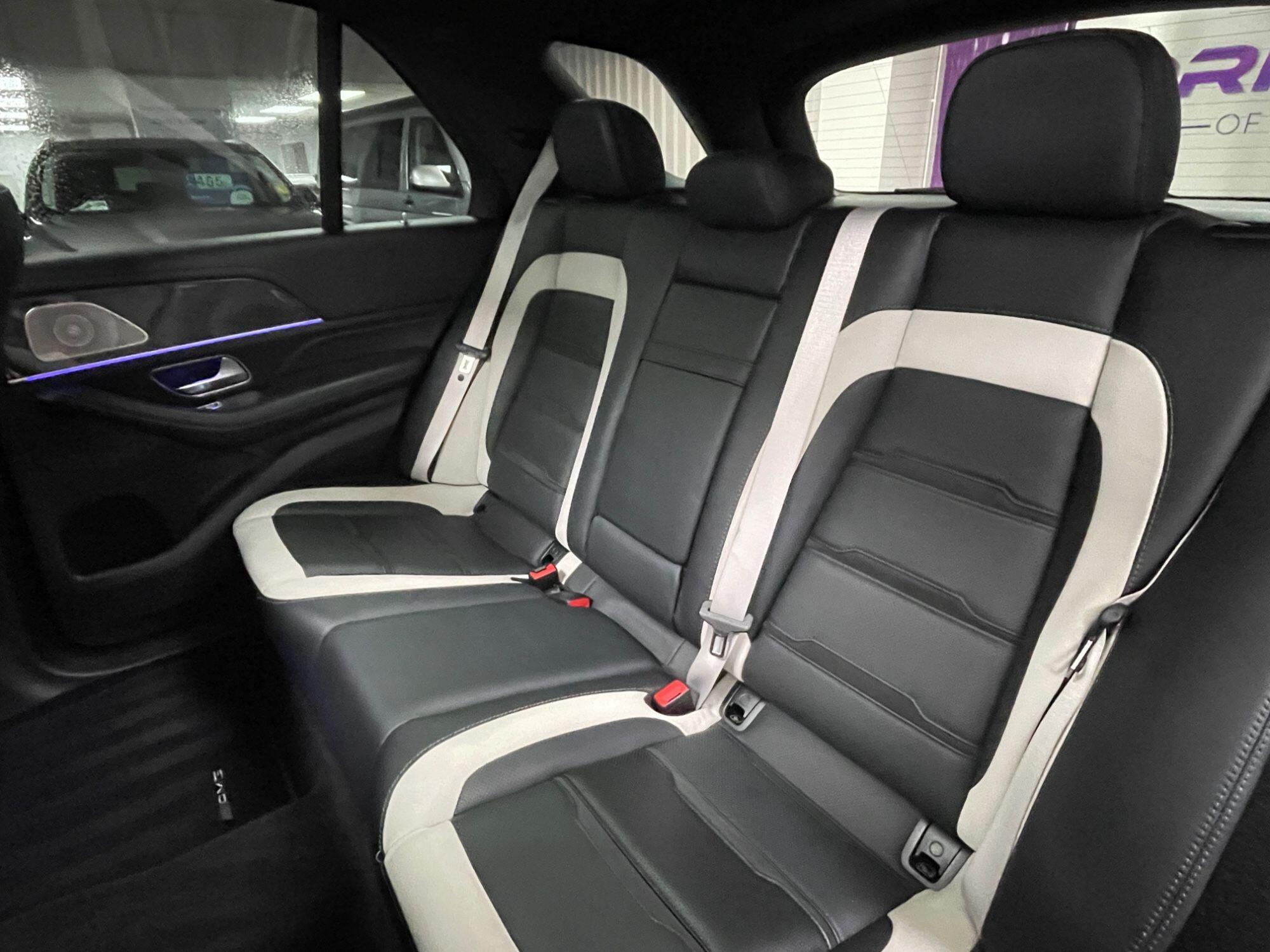 Mercedes GLE - Image 34
