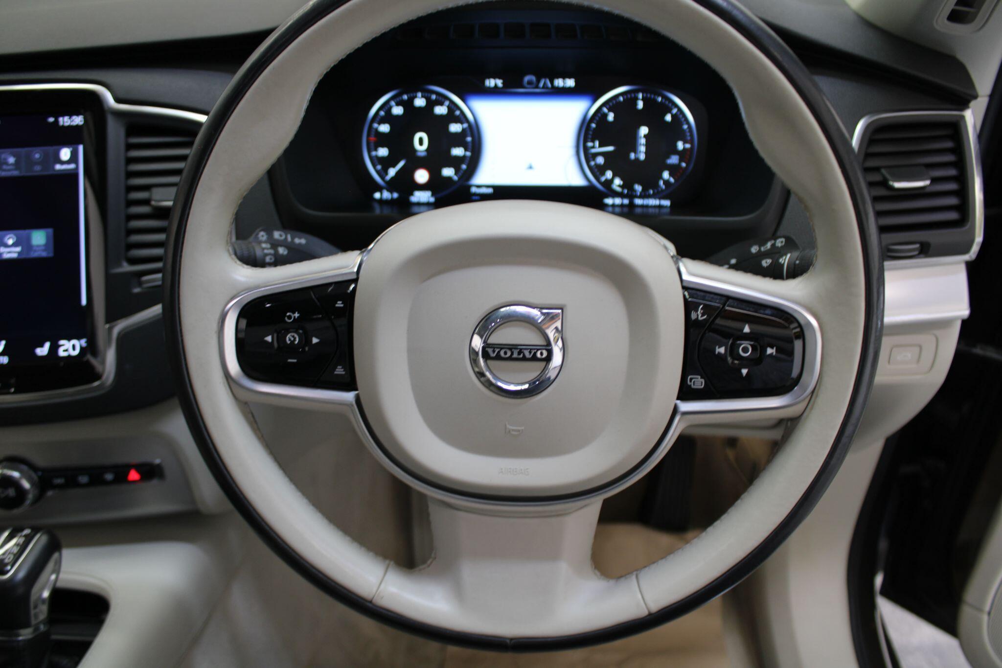 Volvo XC90 - Image 51
