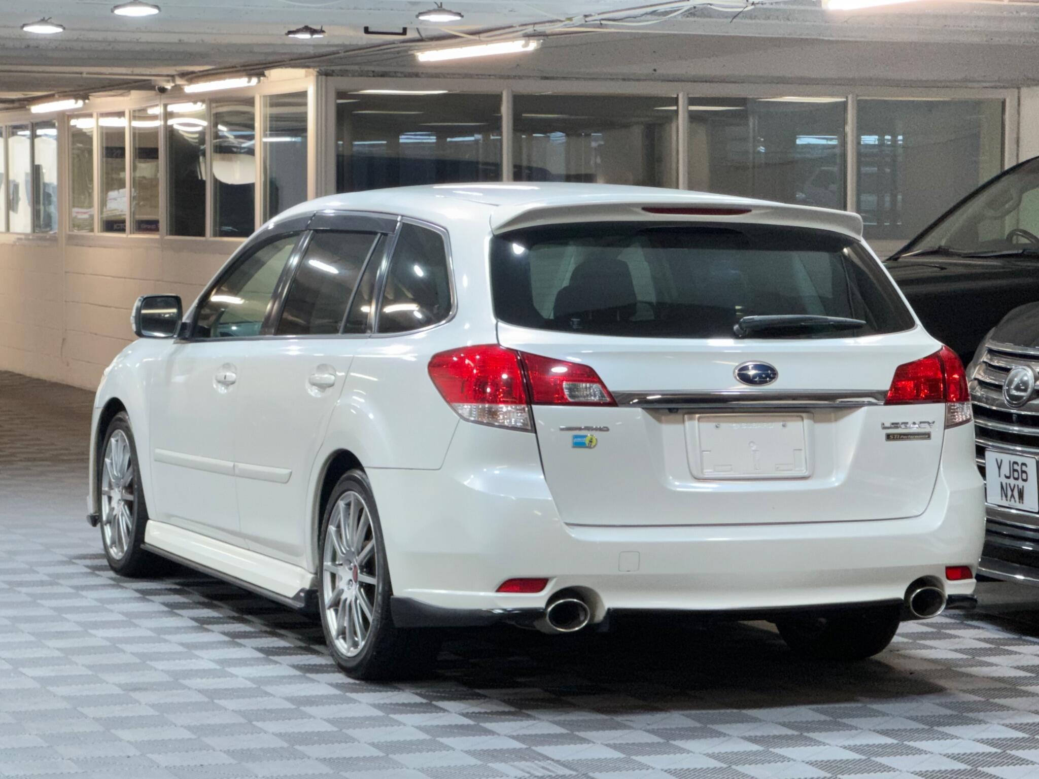 Subaru Legacy - Image 3
