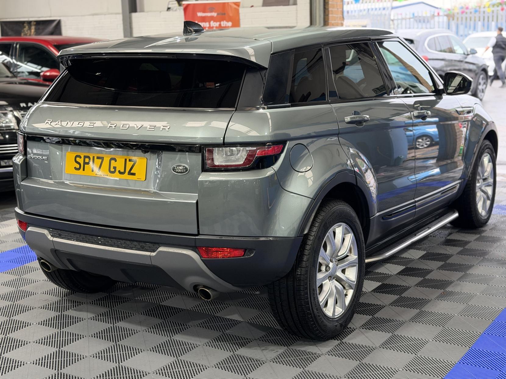 Land Rover Range Rover Evoque - Image 7
