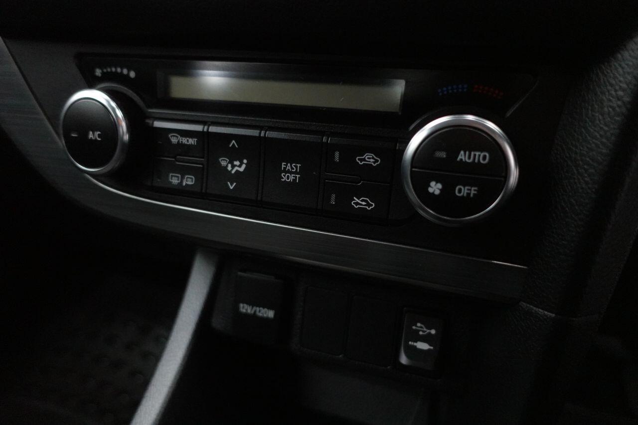 Toyota Auris - Image 16