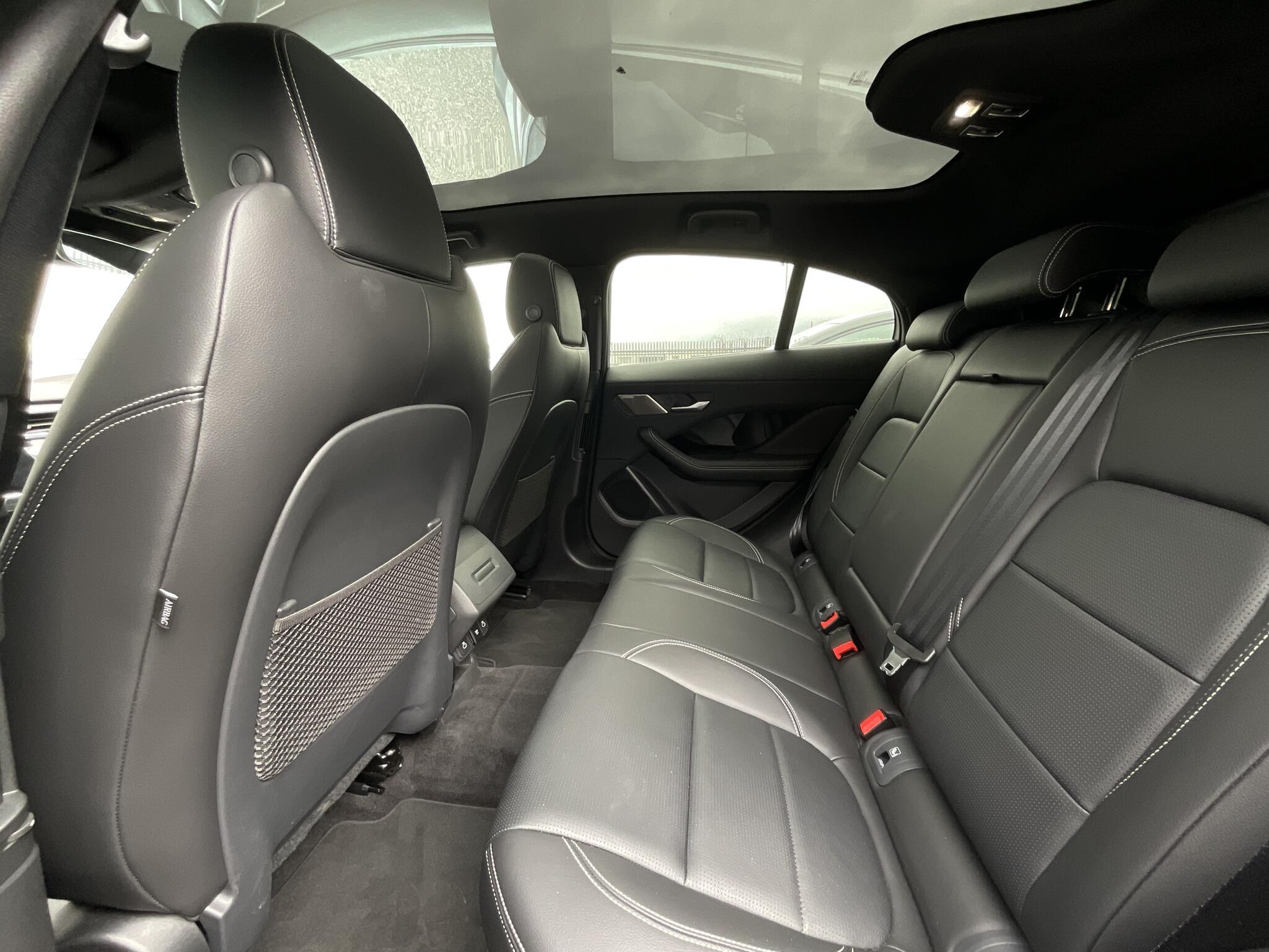 Jaguar I-Pace - Image 15