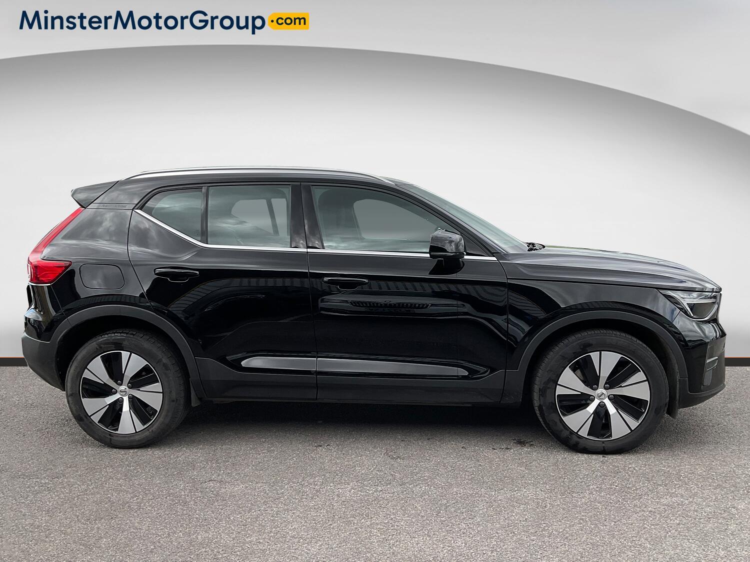 Volvo XC40 - Image 2