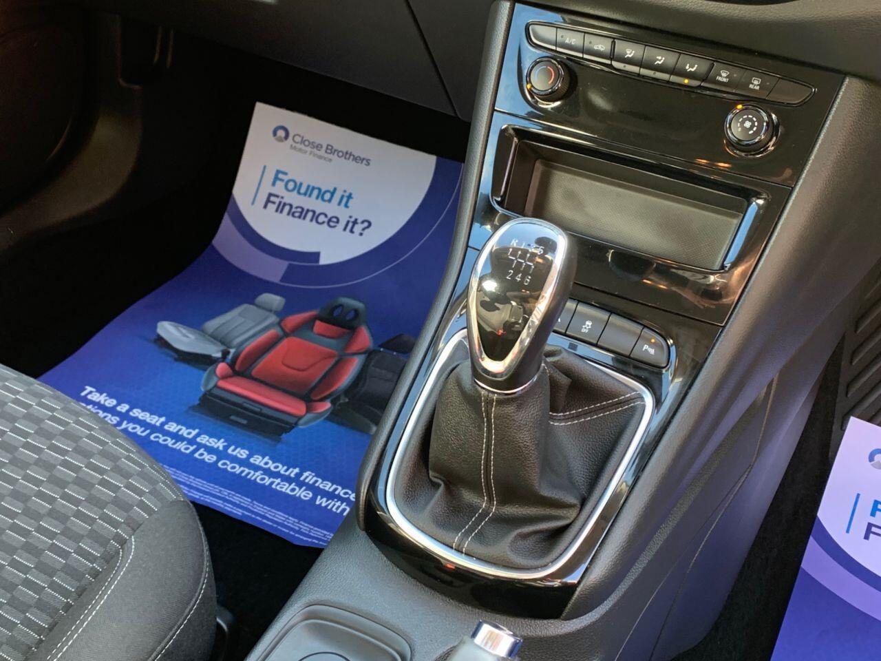 Vauxhall Astra - Image 27