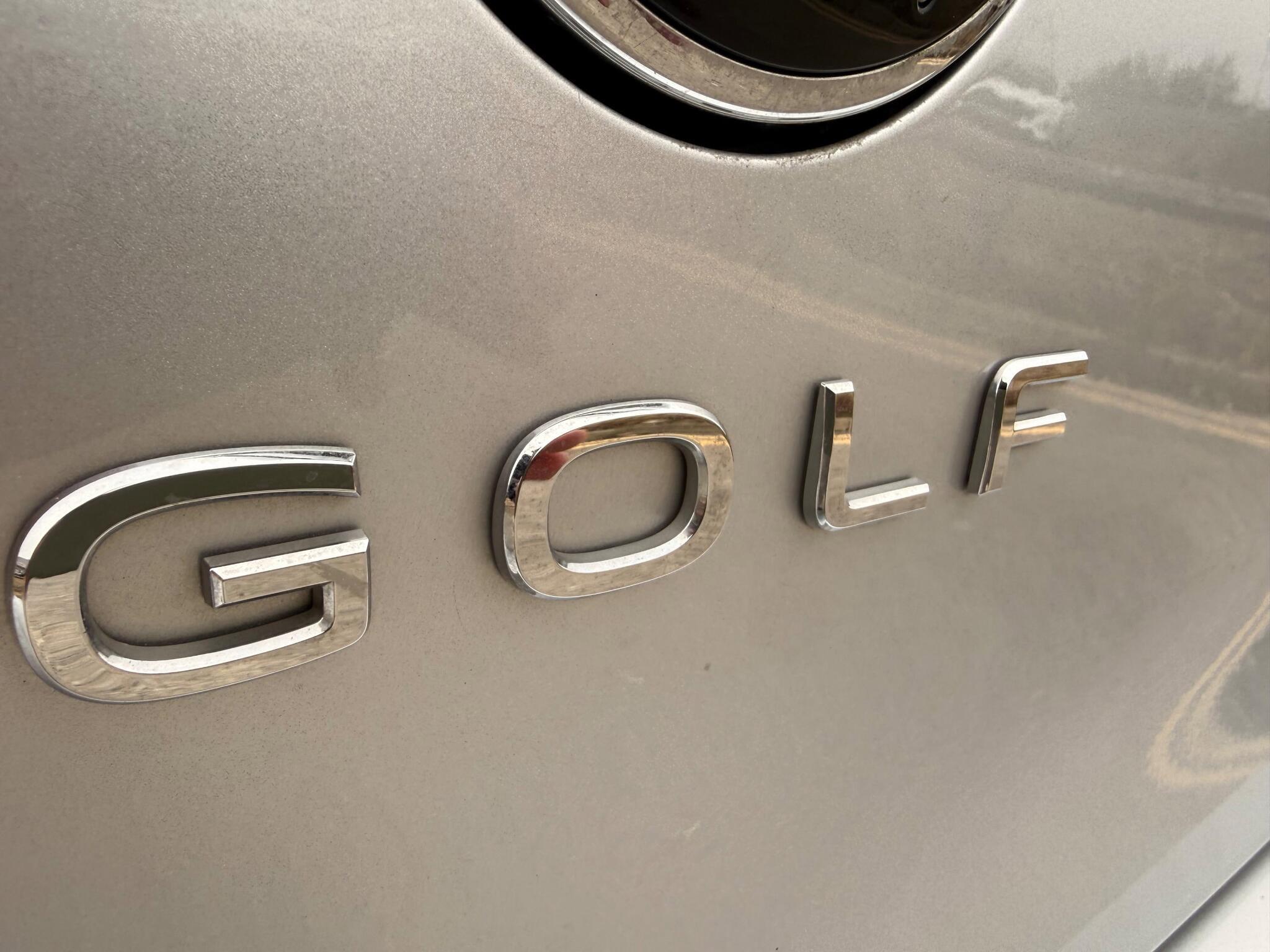 Volkswagen Golf - Image 4