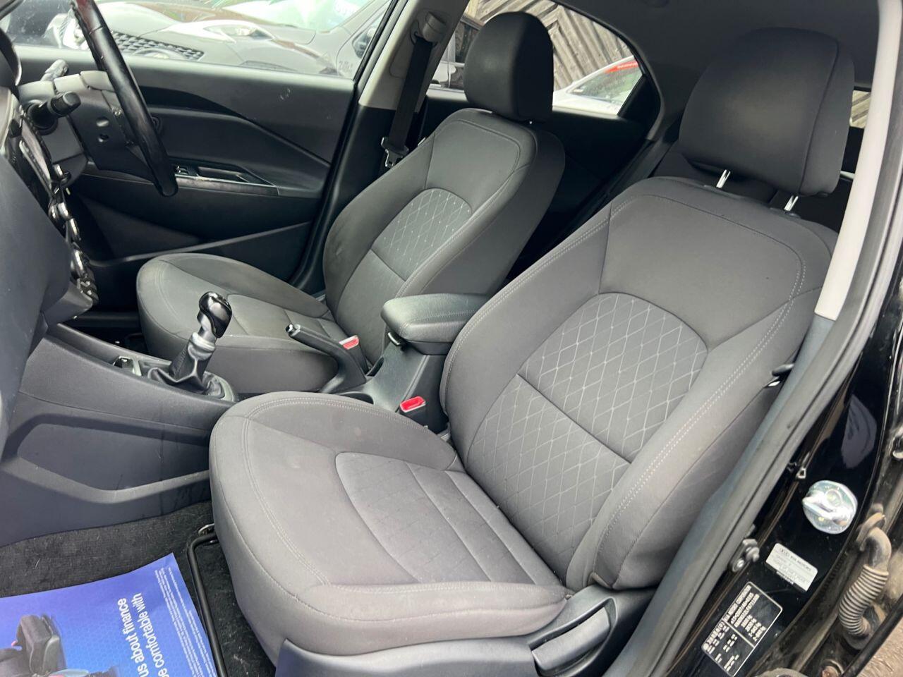 Kia Rio - Image 17