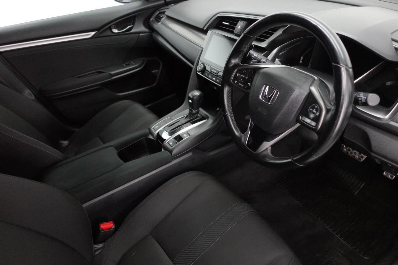 Honda Civic - Image 15