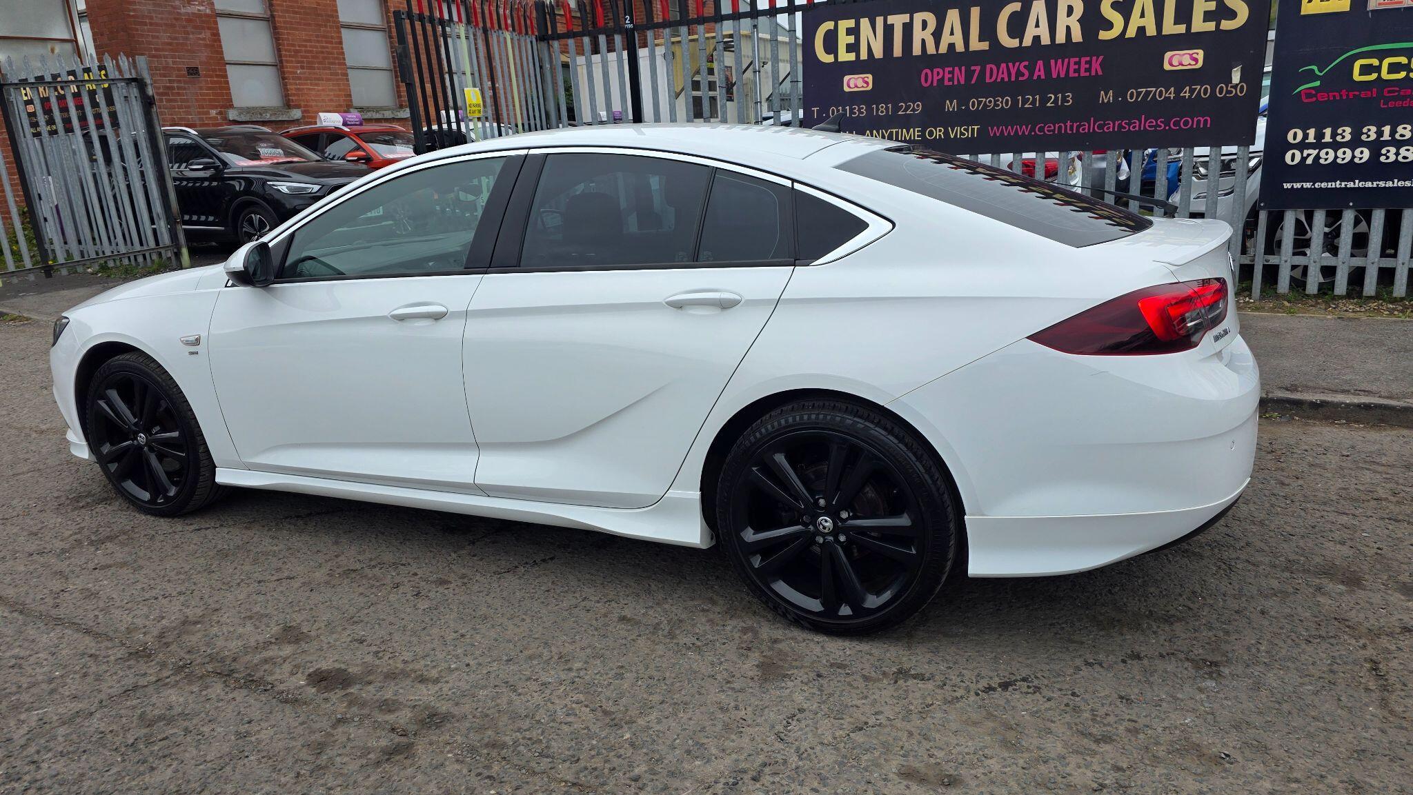 Vauxhall Insignia - Image 14