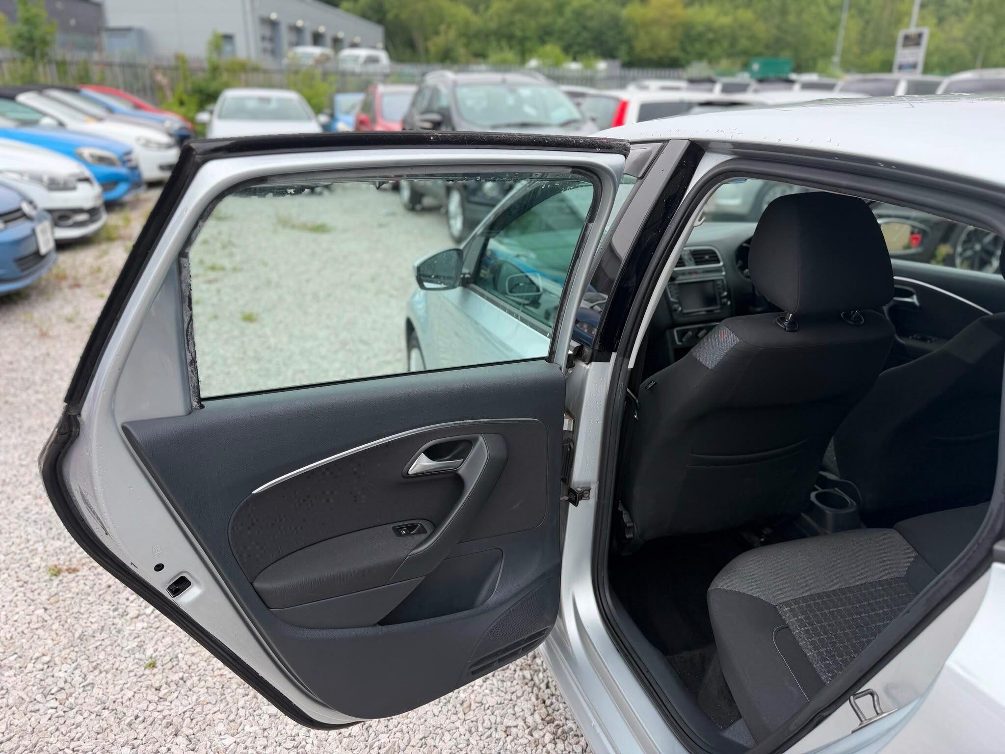 Volkswagen Polo - Image 13